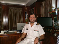 CDR Proenca en su despacho.JPG
