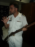 Mario con fusil.jpg